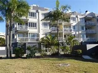 Mainsail Holiday Apartments Sunshine Coast Australia